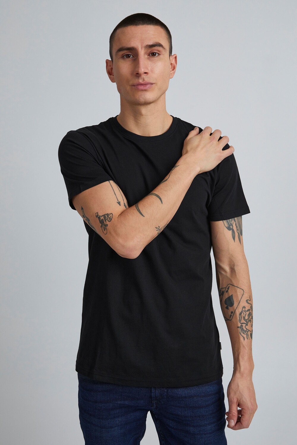 Футболка !SOLID, черный
Футболка !SOLID, черный