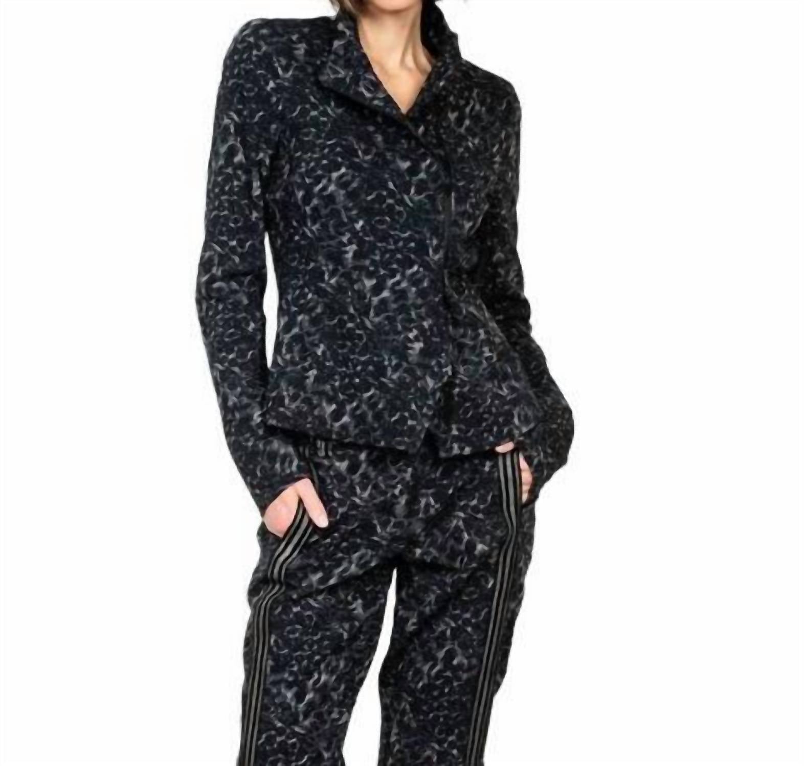 Военная куртка черного/зеленого цвета Beate Heymann
Военная куртка черного/зеленого цвета Beate Heymann