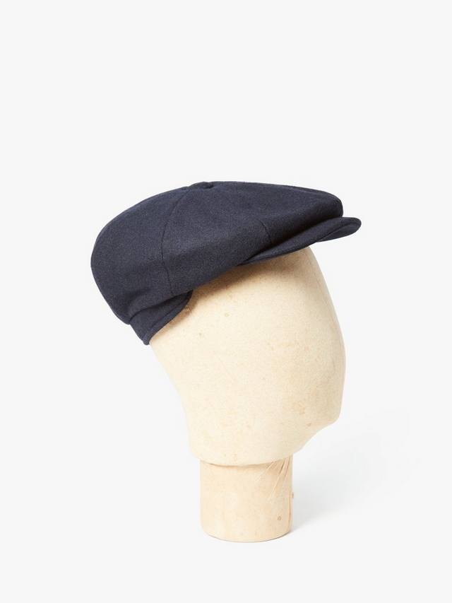 Шерстяная шапочка для мальчика-пекаря Simon Carter, темно-синий
Шерстяная шапочка для мальчика-пекаря Simon Carter, темно-синий