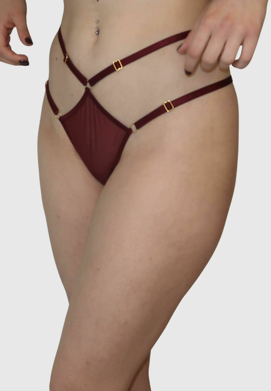 Трусы Promees REINA, Burgundy/Bordeaux
Трусы Promees REINA, Burgundy/Bordeaux