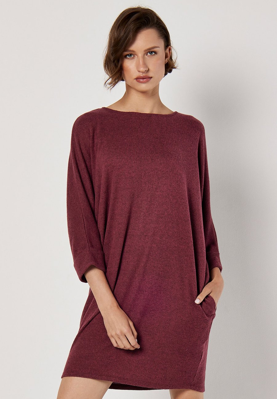 Платье Apricot Jumper dress, Burgandy/Bordeaux
Платье Apricot Jumper dress, Burgandy/Bordeaux