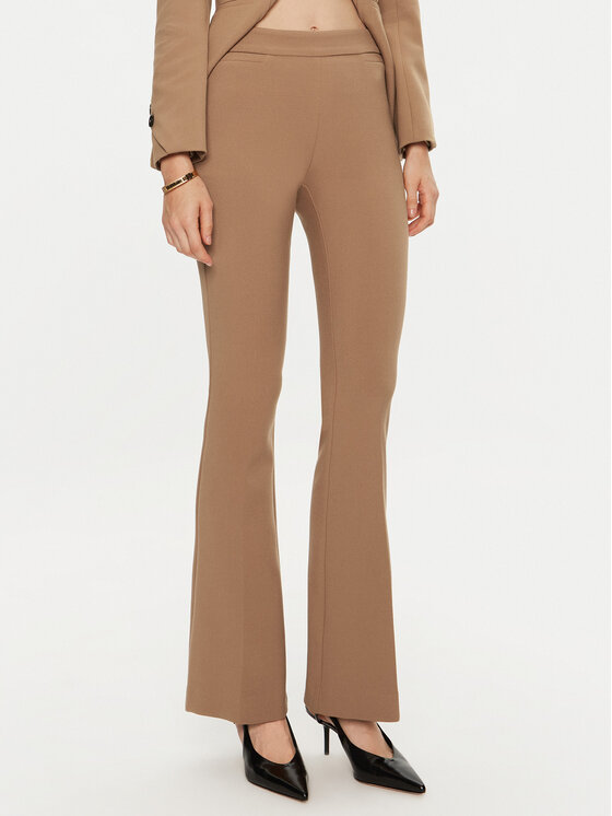 Тканевые брюки стандартного кроя Simona Corsellini, бежевый
Тканевые брюки стандартного кроя Simona Corsellini, бежевый