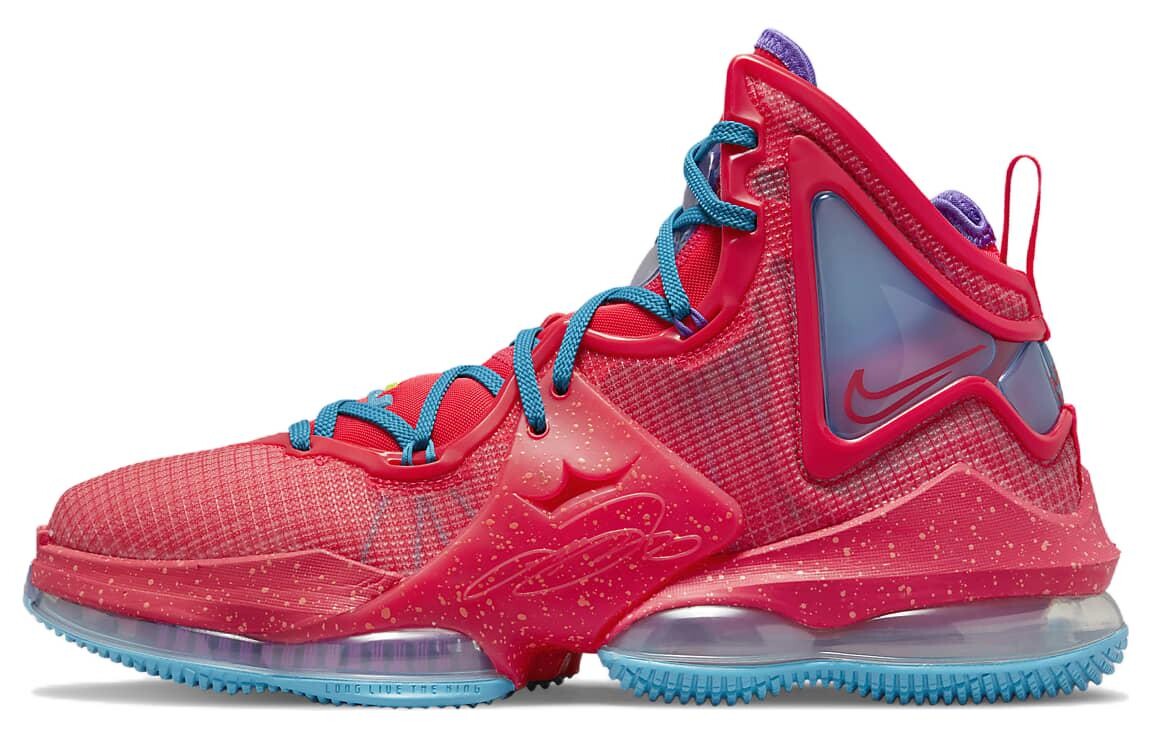 Баскетбольные кроссовки Nike Lebron 19 унисекс
Баскетбольные кроссовки Nike Lebron 19 унисекс