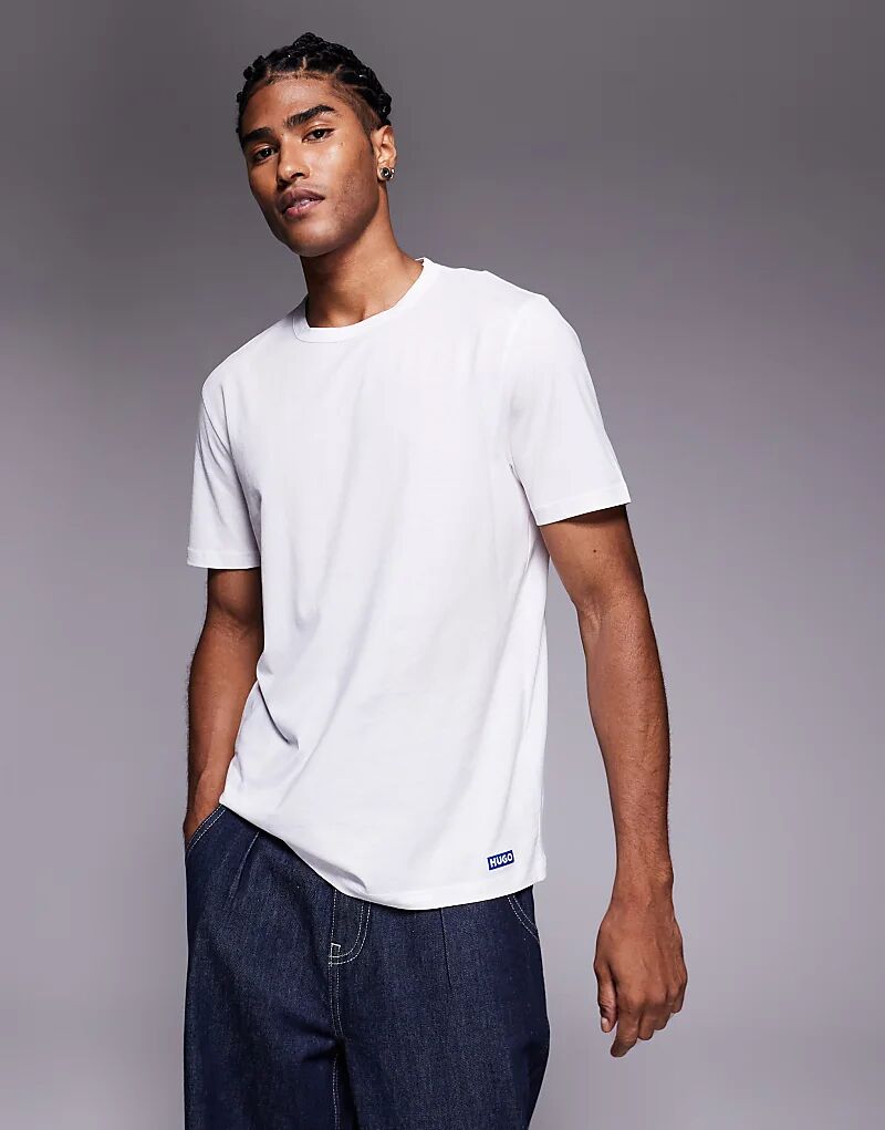 HUGO Blue Комплект из 3 футболок в каменном, белом и черном цветах
HUGO Blue Комплект из 3 футболок в каменном, белом и черном цветах