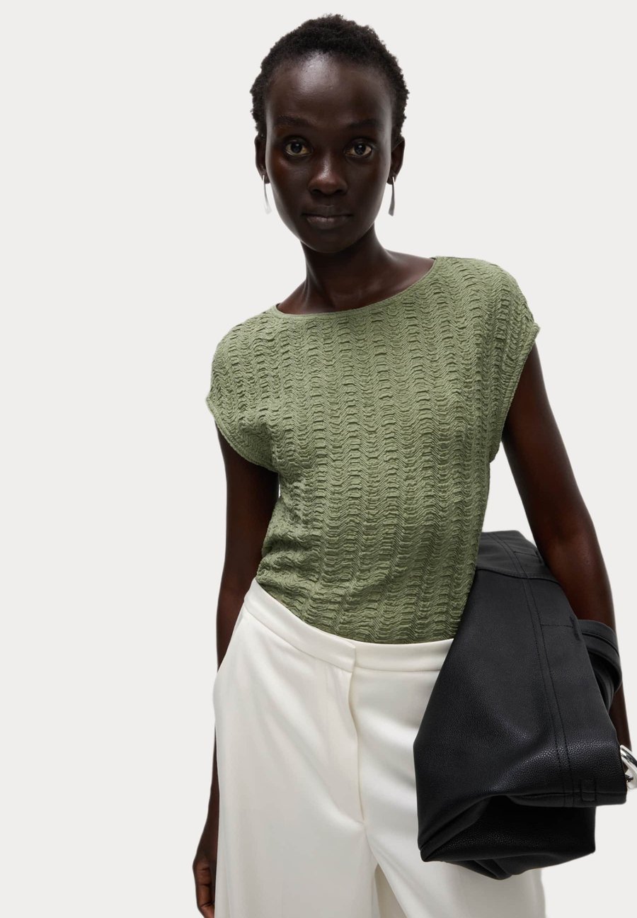 Блуза Marks & Spencer SHORT SLEEVE TEXTURED, Faded Khaki/Khaki
Блуза Marks & Spencer SHORT SLEEVE TEXTURED, Faded Khaki/Khaki