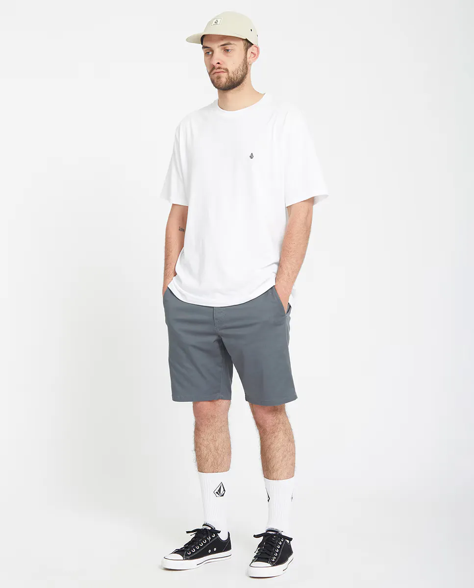 Мужские однотонные бермуды в стиле чинос Volcom, серый
Мужские однотонные бермуды в стиле чинос Volcom, серый