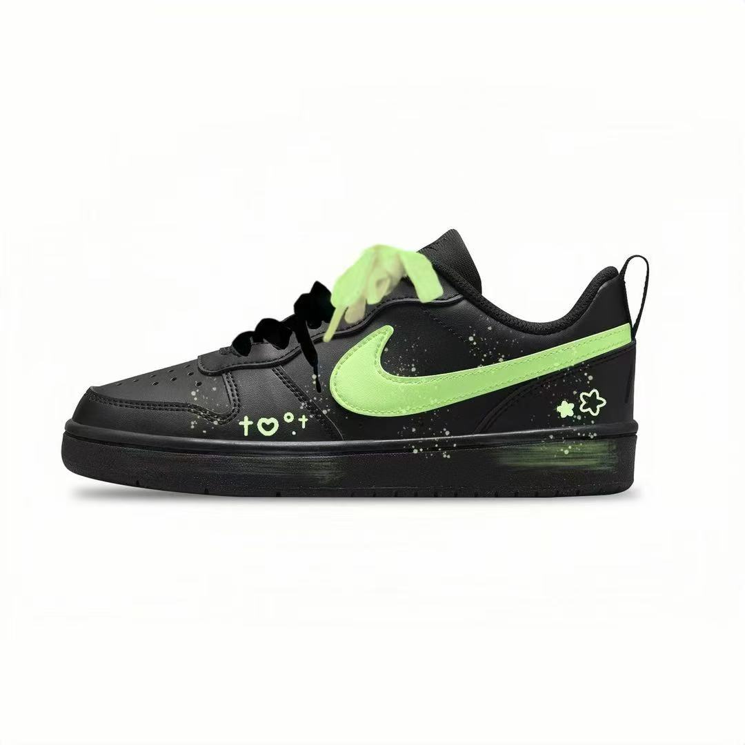 Nike Court Borough Naughty Stars нескользящие низкие детские скейтбординг кроссовки Black Green для подростков
Nike Court Borough Naughty Stars нескользящие низкие детские скейтбординг кроссовки Black Green для подростков