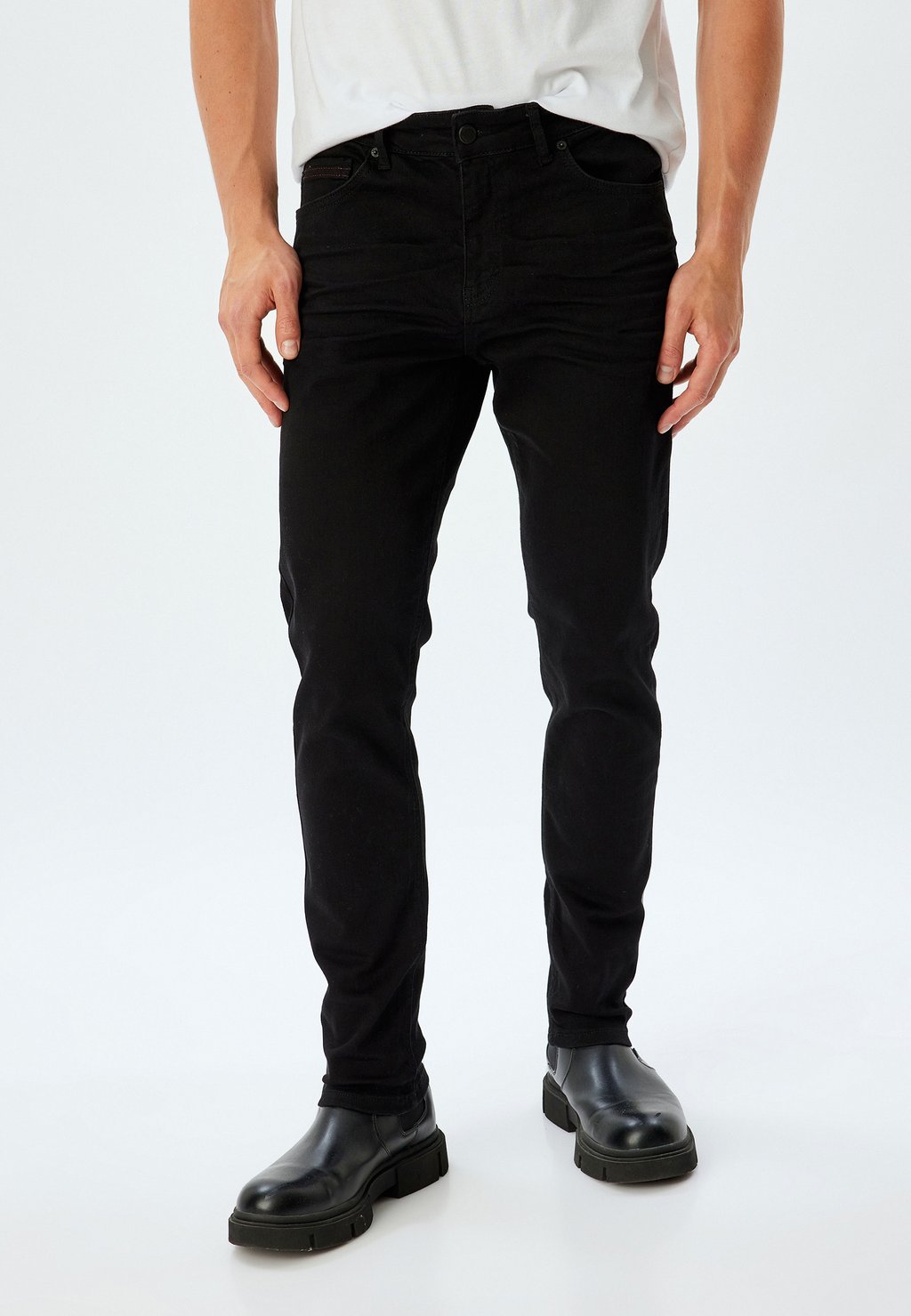 Джинсы облегающего кроя MICHAEL Koton, черный
Джинсы облегающего кроя MICHAEL Koton, черный