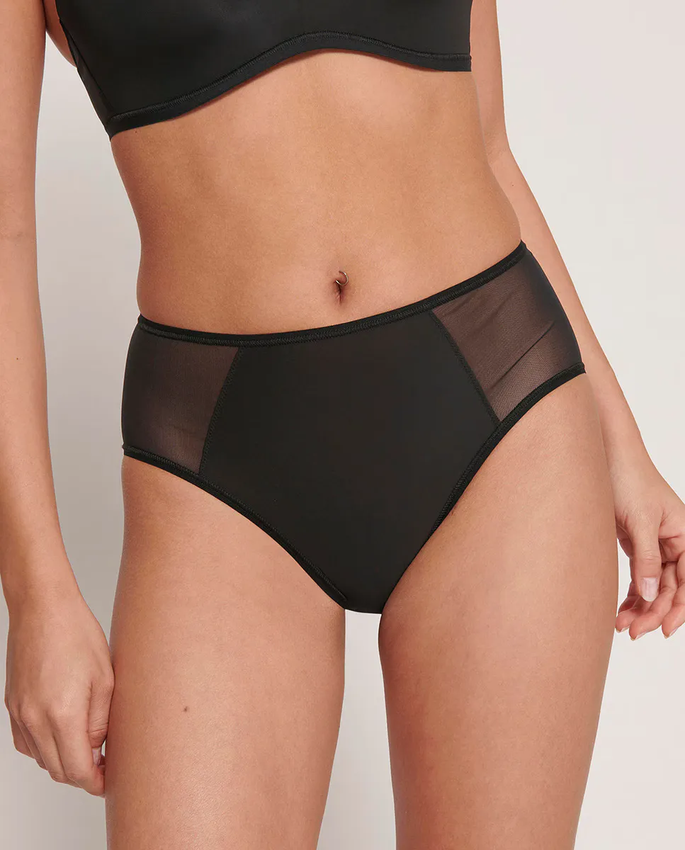 Суперэластичные высокие трусики Sloggi, черный
Суперэластичные высокие трусики Sloggi, черный