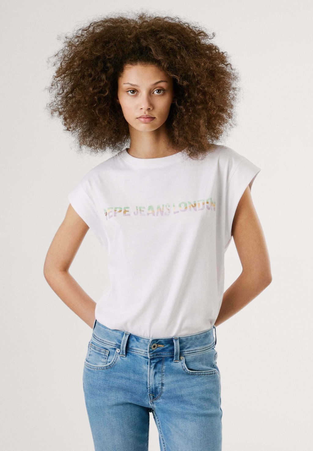 Футболка с принтом AURORE Pepe Jeans, белый
Футболка с принтом AURORE Pepe Jeans, белый