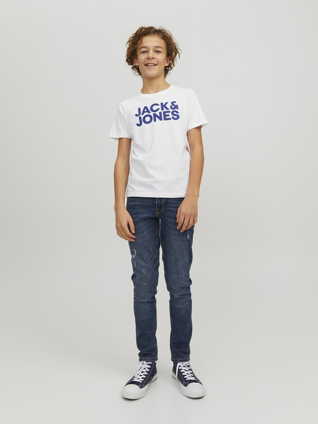 Футболка с принтом CORP LOGO TEE CREW 2 PACK Jack & Jones Junior, цвет navy blazer
Футболка с принтом CORP LOGO TEE CREW 2 PACK Jack & Jones Junior, цвет navy blazer