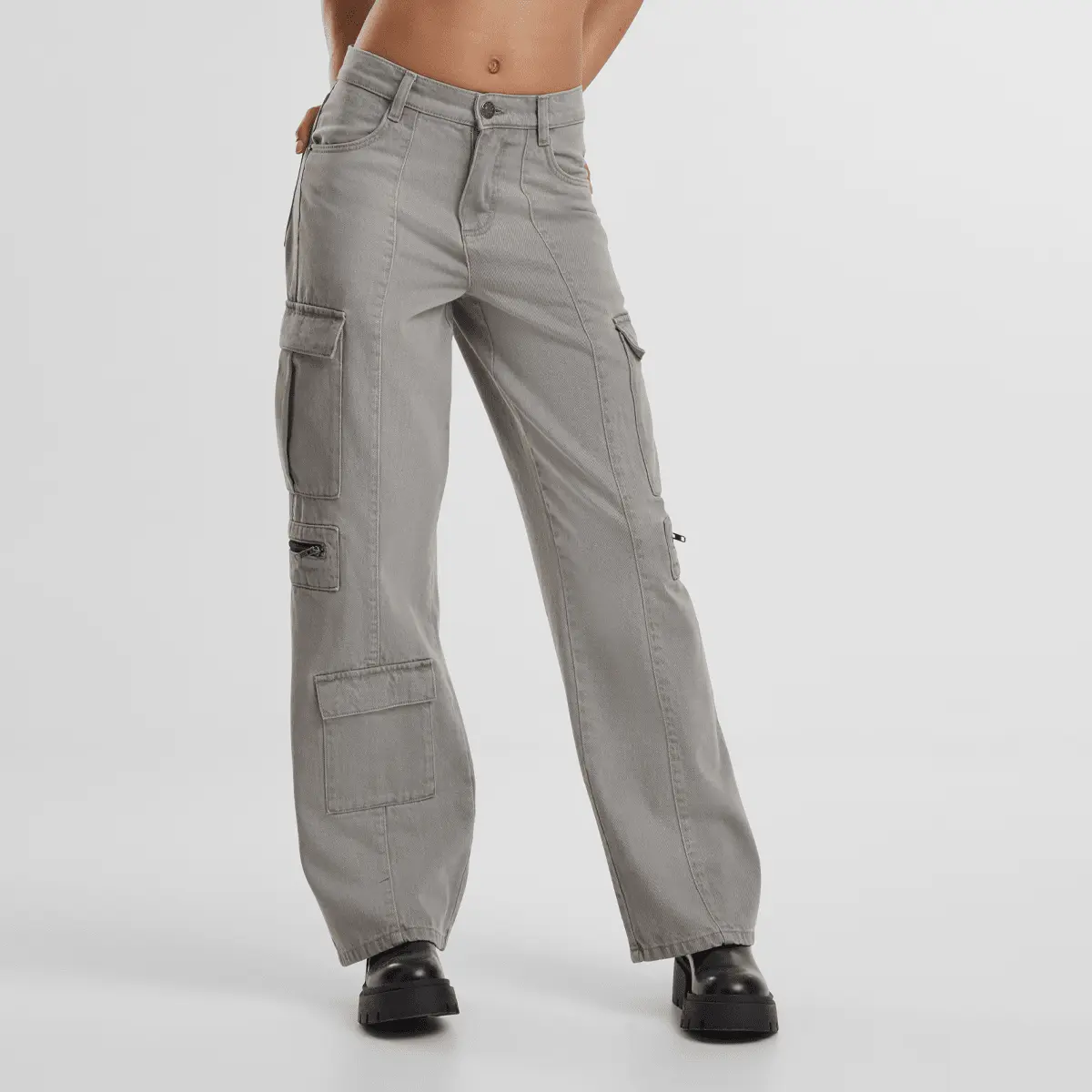 Спортивные брюки Urban Classics Loose Utility Denim Pants, серый
Спортивные брюки Urban Classics Loose Utility Denim Pants, серый