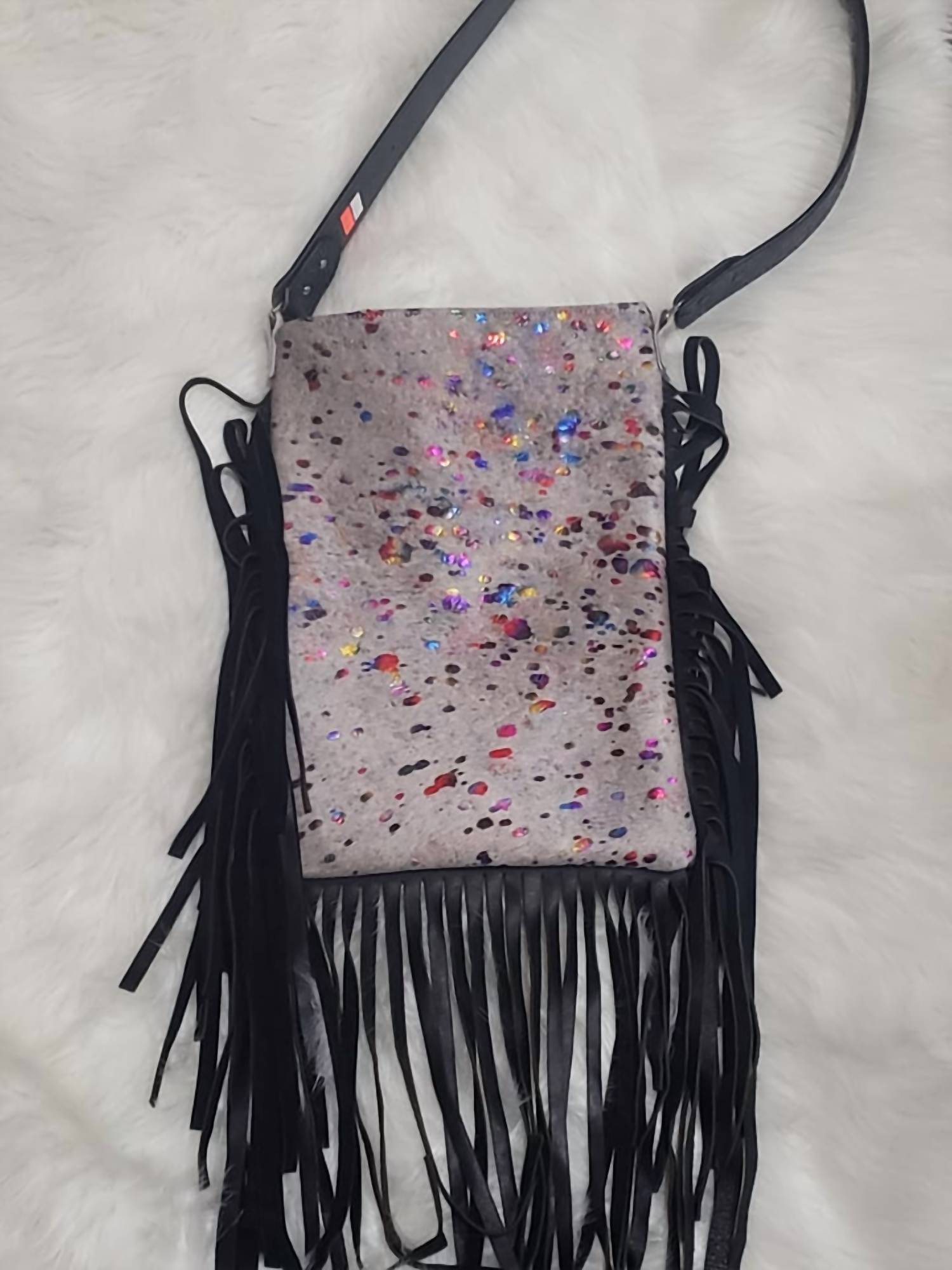 Женская сумка с изображением волос единорога в разноцветном цвете The Whole Herd, мультиколор
Женская сумка с изображением волос единорога в разноцветном цвете The Whole Herd, мультиколор