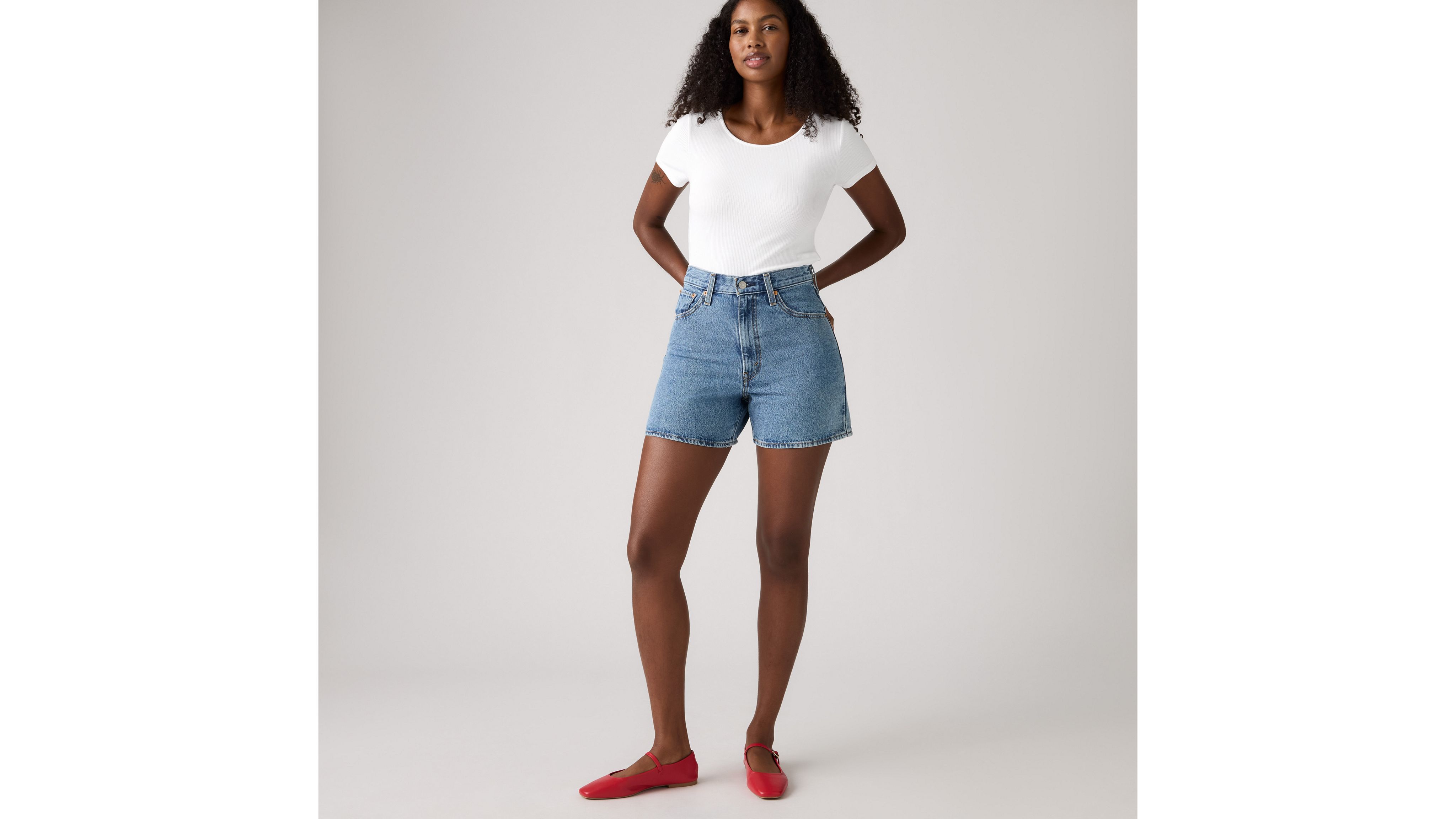 Женские шорты Cinch до середины бедра Levi's, Twisted Stone - Medium Wash
Женские шорты Cinch до середины бедра Levi's, Twisted Stone - Medium Wash