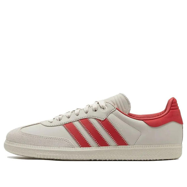 Кроссовки x Pharrell Humanrace Samba Adidas, красный
Кроссовки x Pharrell Humanrace Samba Adidas, красный