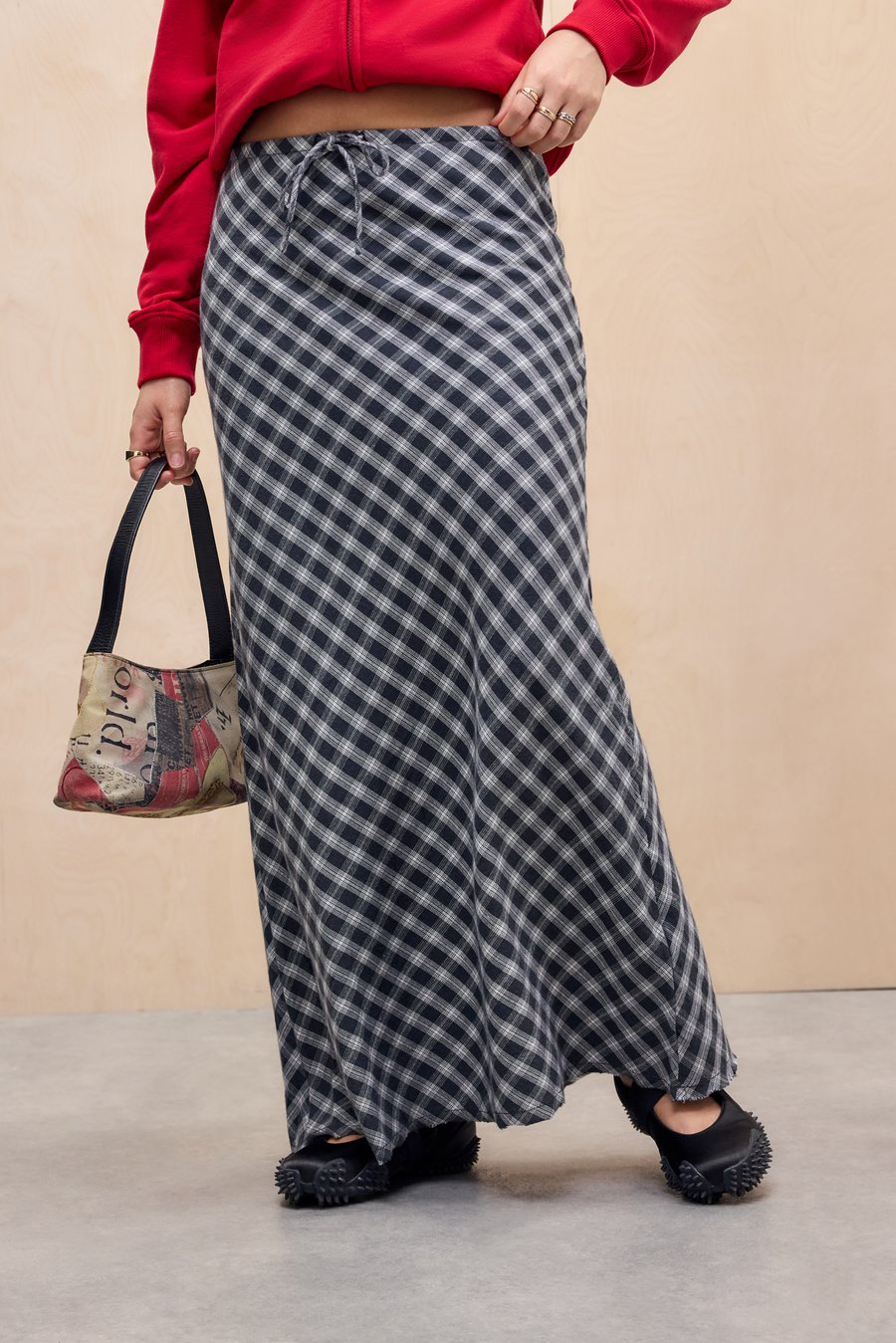 Юбка BDG Urban Outfitters CHECK SKIRT, Grey
Юбка BDG Urban Outfitters CHECK SKIRT, Grey