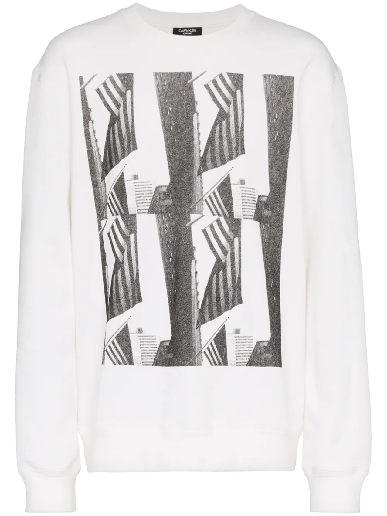 Лонслив Calvin Klein, белый
Лонслив Calvin Klein, белый