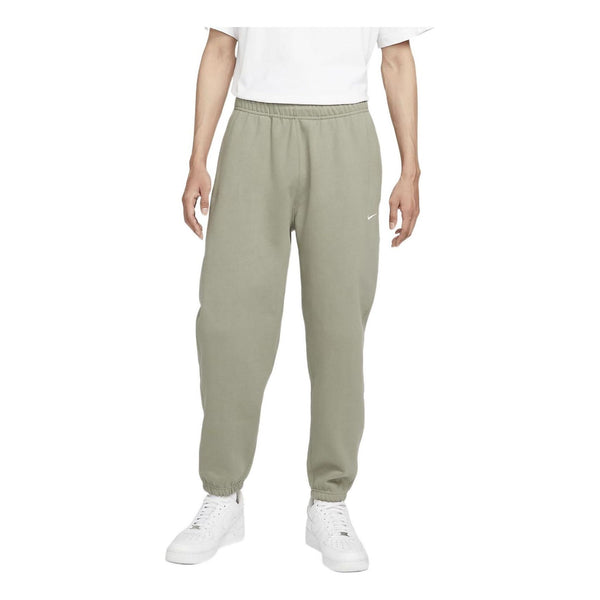 Брюки men's solo swoosh elastic waistband solid color bundle feet fleece sports pants/trousers/joggers autumn green Nike, мультиколор
Брюки men's solo swoosh elastic waistband solid color bundle feet fleece sports pants/trousers/joggers autumn green Nike, мультиколор