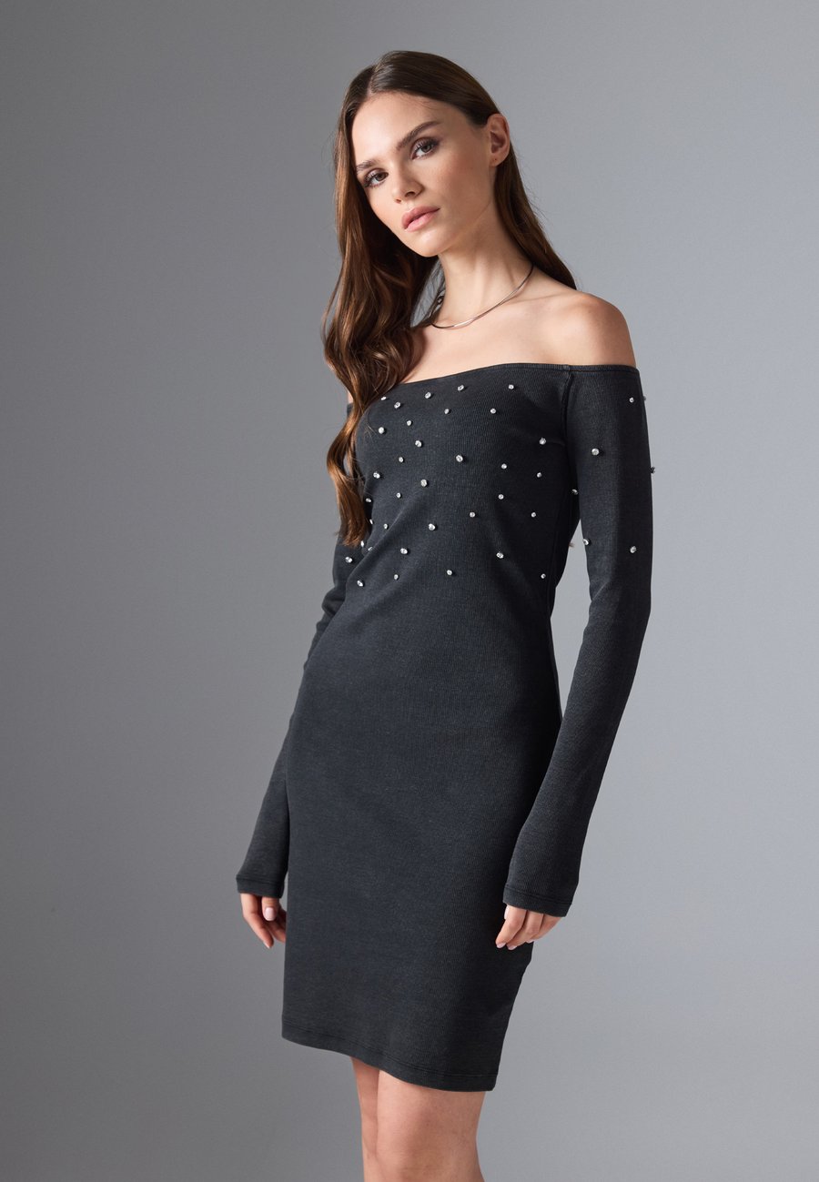 Платье Even&Odd Day dress, Dark Grey/Mottled Dark Grey
Платье Even&Odd Day dress, Dark Grey/Mottled Dark Grey