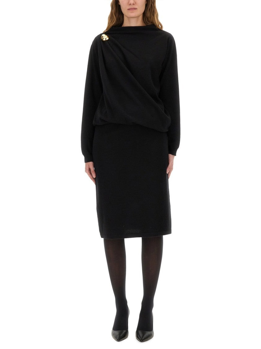 Приталенное миди-платье с драпированным лифом и золотыми деталями Fabiana Filippi, черный
Приталенное миди-платье с драпированным лифом и золотыми деталями Fabiana Filippi, черный