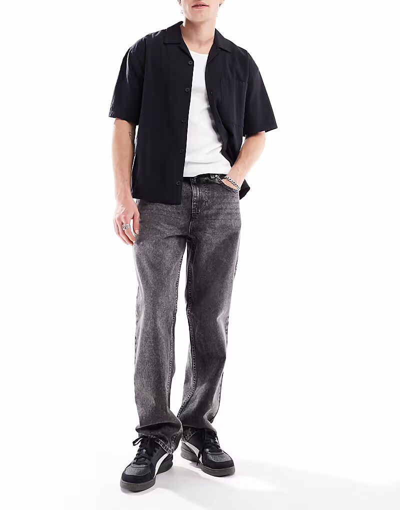 Джинсы свободного кроя New Look серого цвета
Джинсы свободного кроя New Look серого цвета