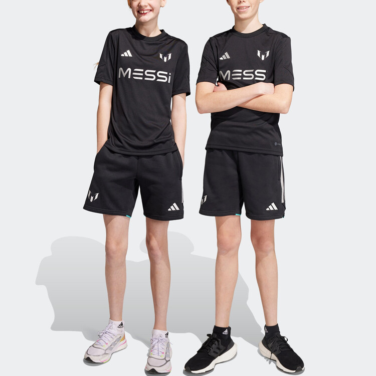 Дети Шорты Adidas, черный
Дети Шорты Adidas, черный