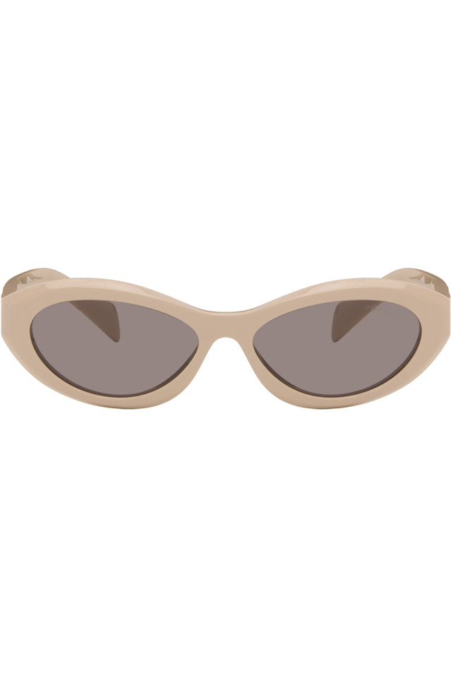 Prada Eyewear Розовые солнцезащитные очки с символом Prada
Prada Eyewear Розовые солнцезащитные очки с символом Prada