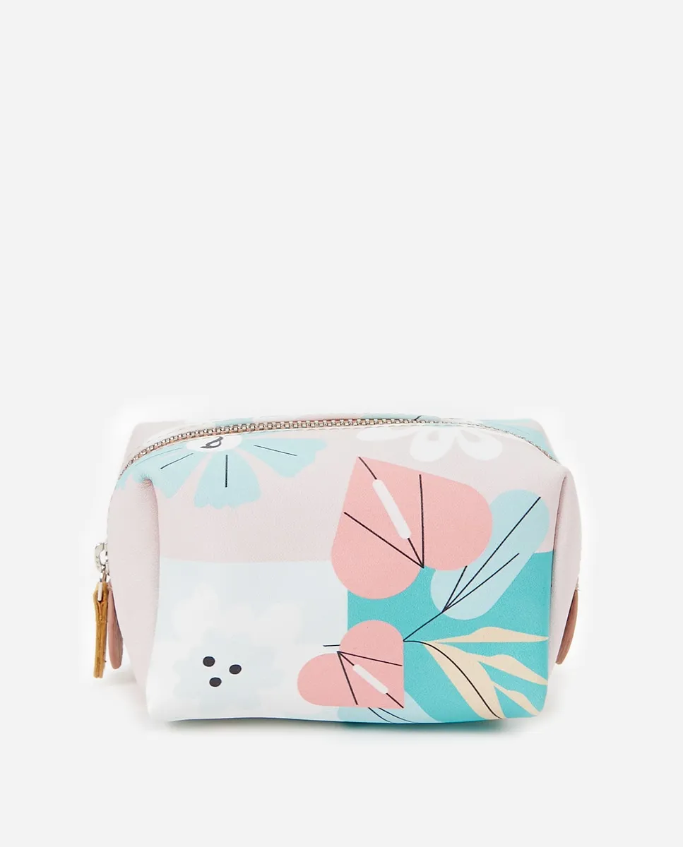 Средний женский косметичка Summer Song из разноцветной кожи Abbacino, многоцветный
Средний женский косметичка Summer Song из разноцветной кожи Abbacino, многоцветный