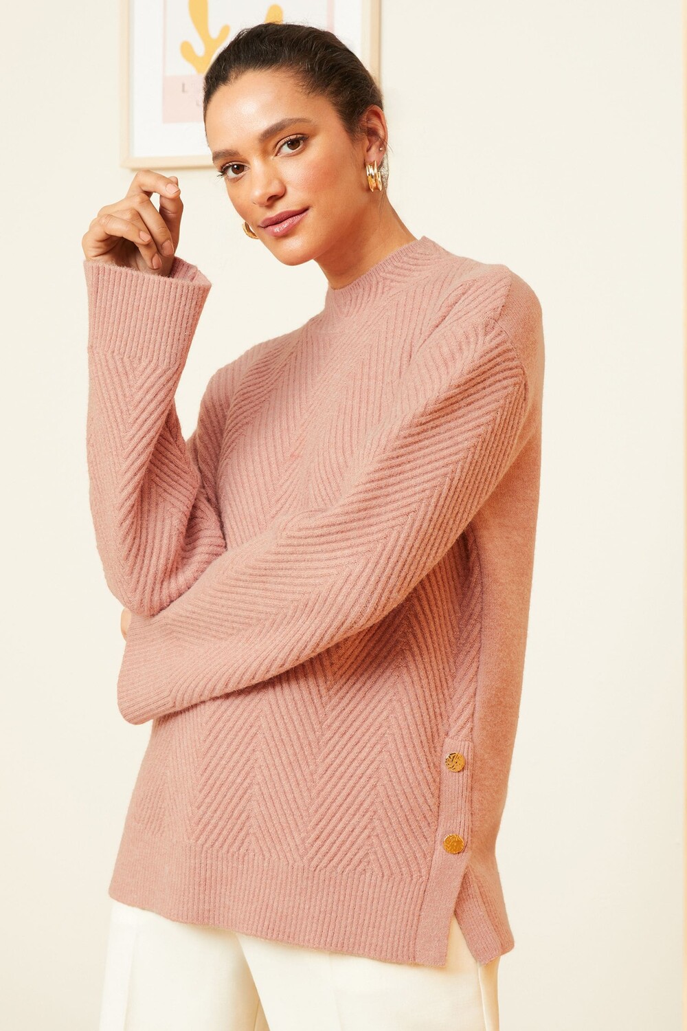 Свитер с воротником-стойкой Love & Roses, розовый
Свитер с воротником-стойкой Love & Roses, розовый