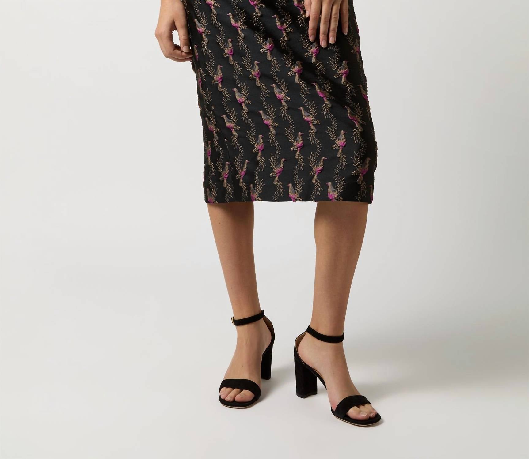 Юбка Aurora черного/пурпурного цвета Ann Mashburn
Юбка Aurora черного/пурпурного цвета Ann Mashburn