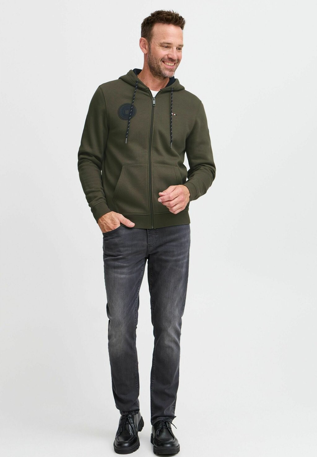 Толстовка на молнии WILLIAM FQ1924, цвет Evergreen
Толстовка на молнии WILLIAM FQ1924, цвет Evergreen