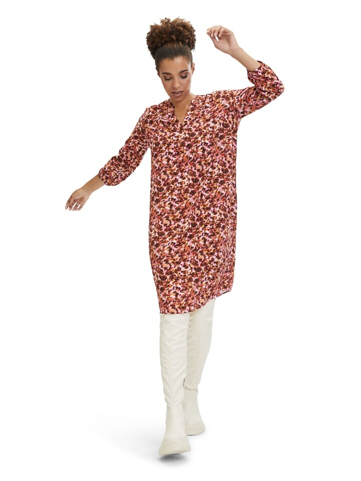 Длинное платье CARTOON Purple Beige, красный
Длинное платье CARTOON Purple Beige, красный