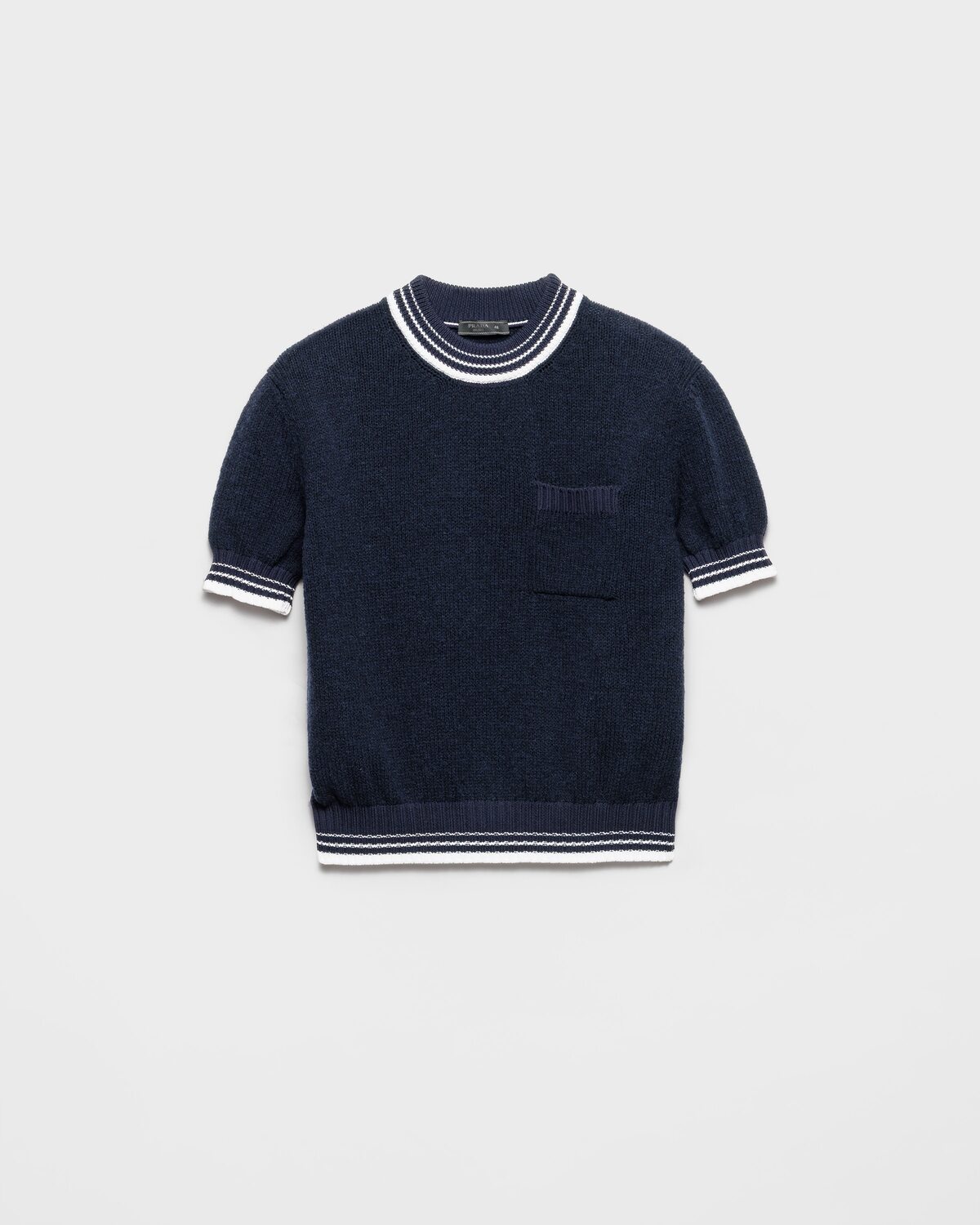 Круглый свитер из шерсти шетландских овец Prada, синий/белый
Круглый свитер из шерсти шетландских овец Prada, синий/белый