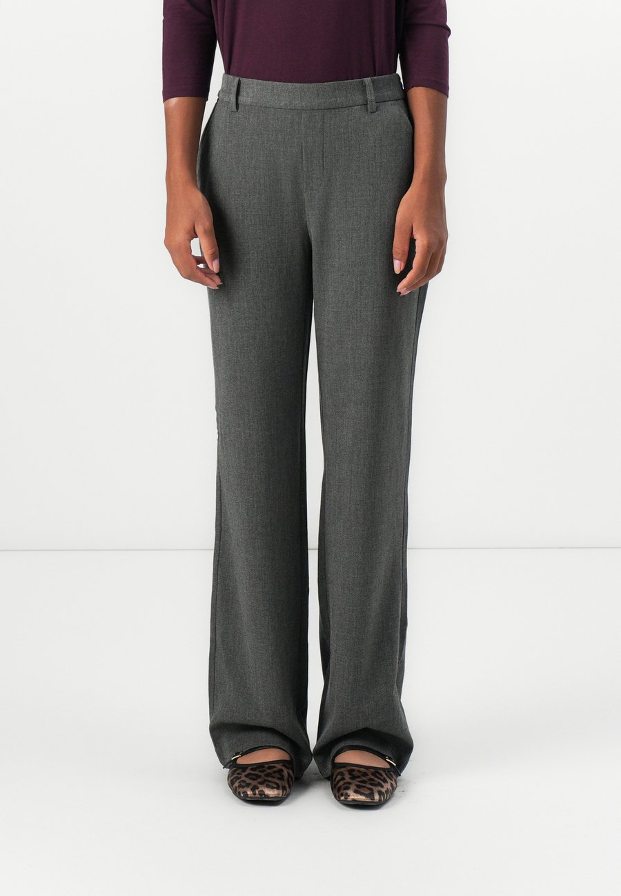 Брюки Vero Moda VMMAYA KIARA STRAIGHT PANT, Black/Grey/Black
Брюки Vero Moda VMMAYA KIARA STRAIGHT PANT, Black/Grey/Black