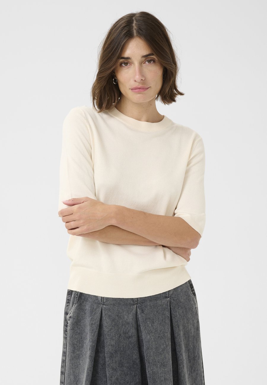 Джемпер Culture EBBA ANNEMETTE , Whitecap/Black
Джемпер Culture EBBA ANNEMETTE , Whitecap/Black