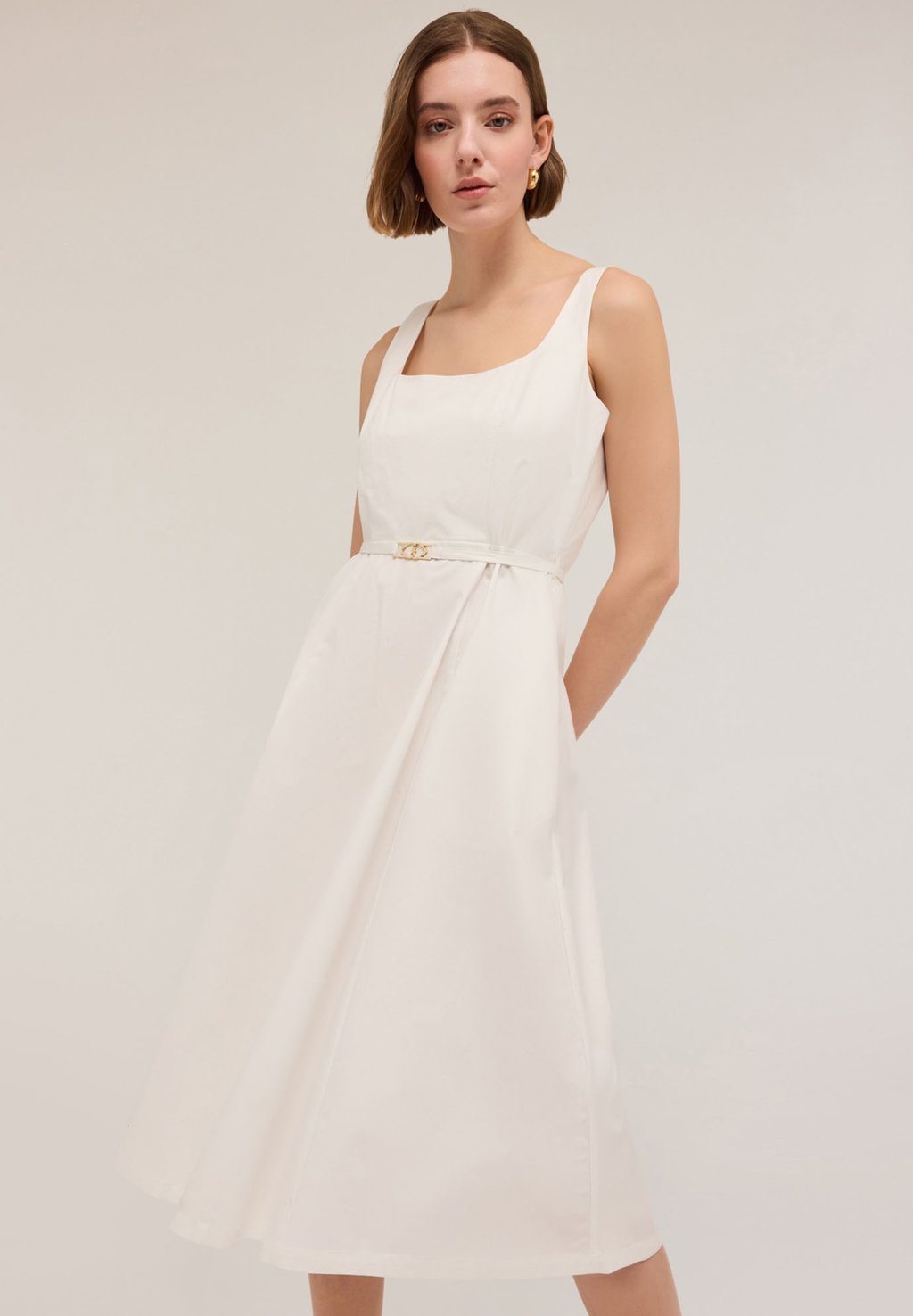 Повседневное платье Motivi, белый
Повседневное платье Motivi, белый