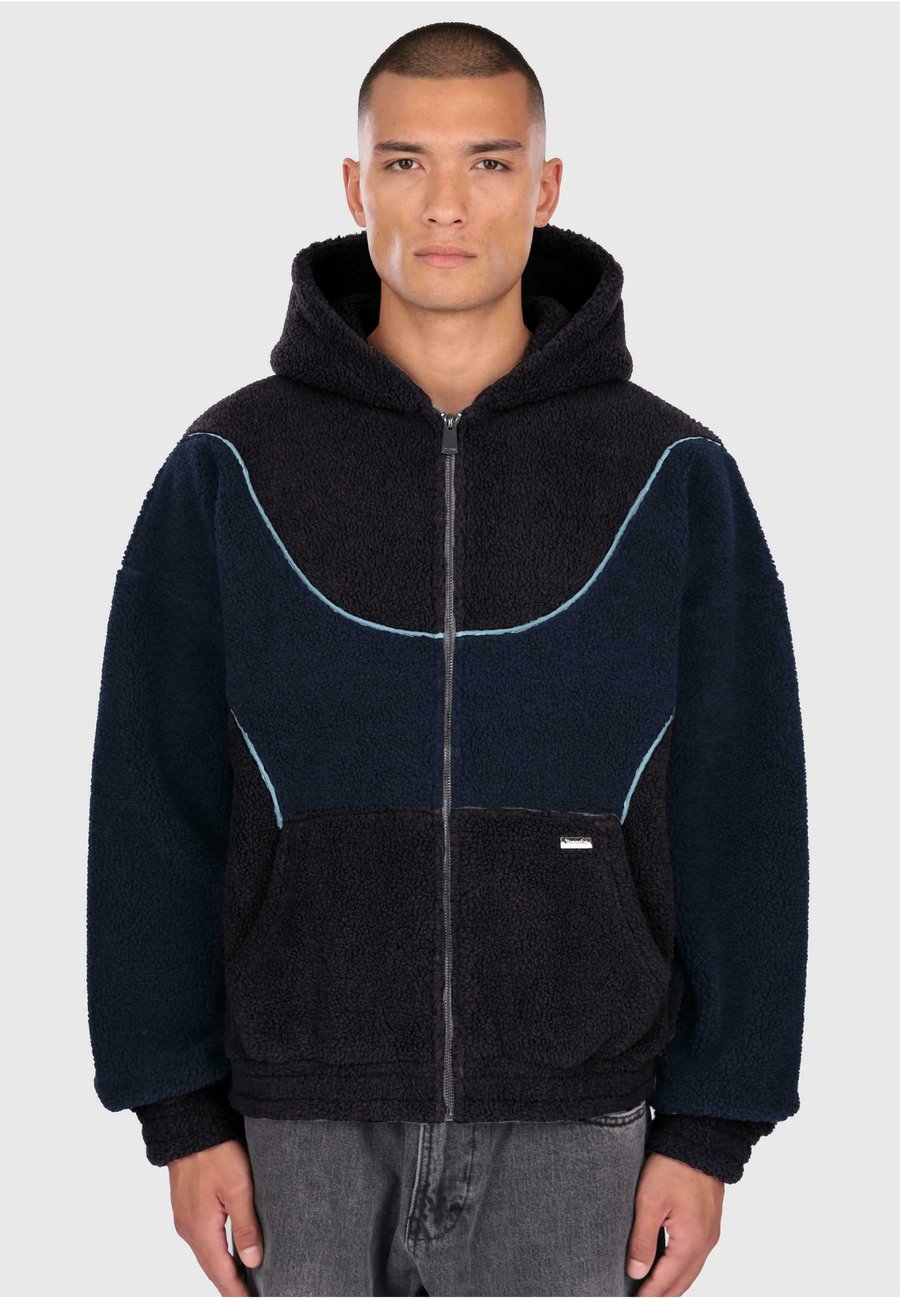 Флисовая куртка Dropsize WAVY ZIP, Anthra Black/Blue
Флисовая куртка Dropsize WAVY ZIP, Anthra Black/Blue