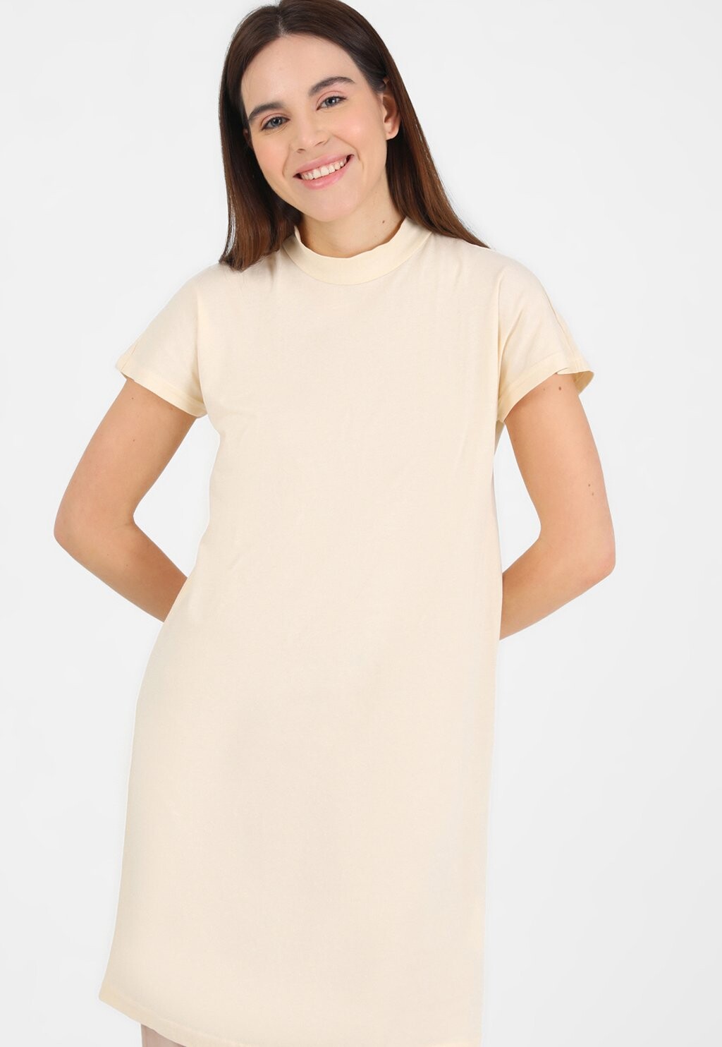 Базовая футболка REFKA Modanisa, бежевый
Базовая футболка REFKA Modanisa, бежевый