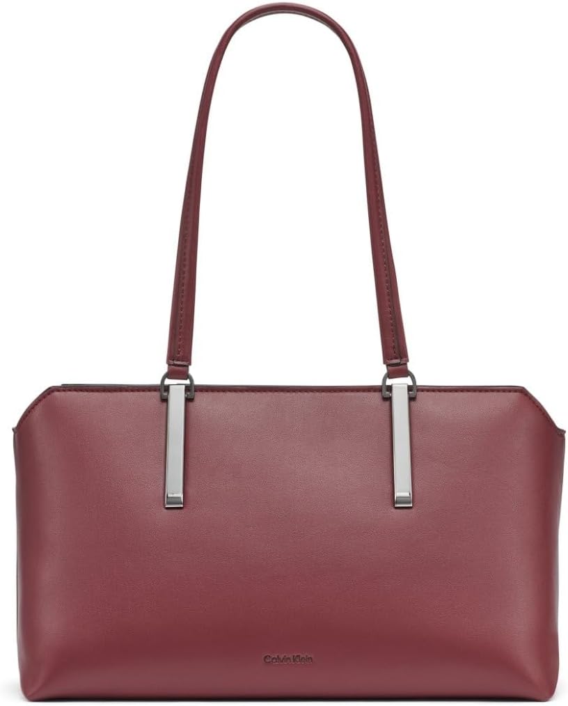 Сумка-тоут Calvin Klein Lori Top Zip, Deep Rouge
Сумка-тоут Calvin Klein Lori Top Zip, Deep Rouge