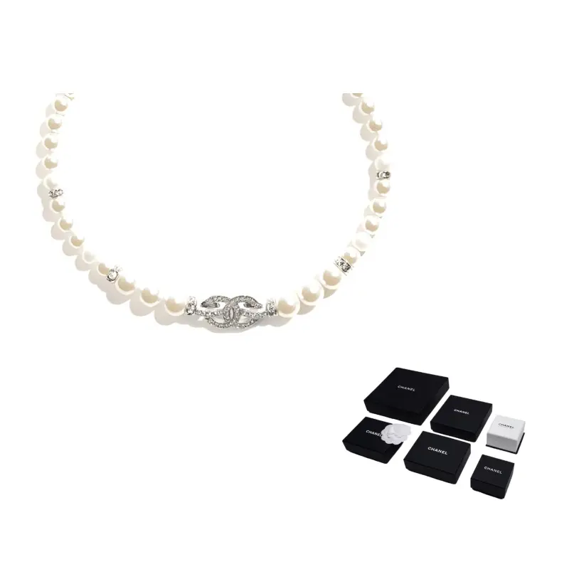 CHANEL 25S металлическое ожерелье женское белые
CHANEL 25S металлическое ожерелье женское белые