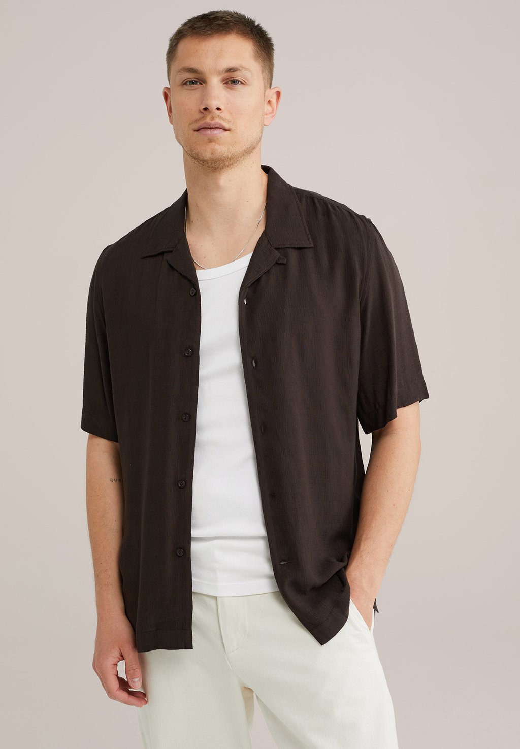 Рубашка WE Fashion, темно-коричневый 
Рубашка WE Fashion, темно-коричневый