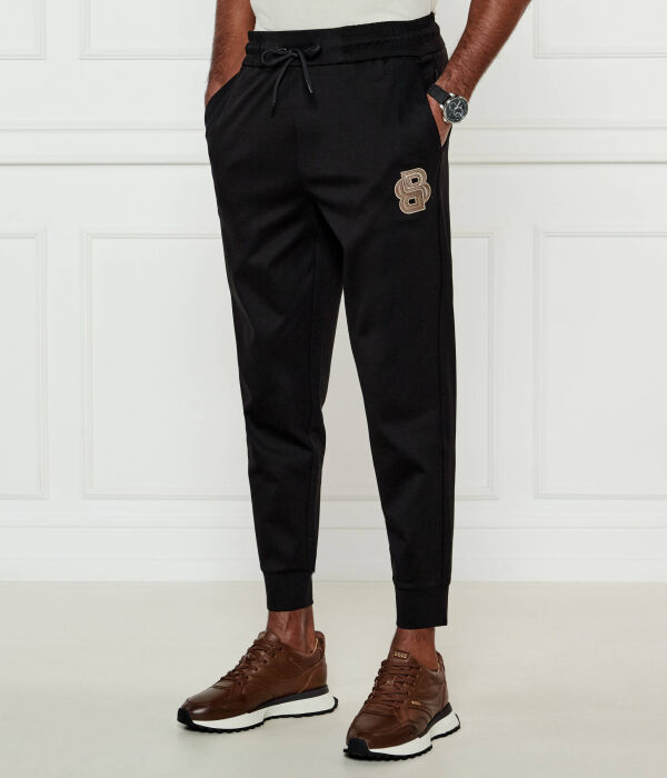 Спортивные штаны мужские Boss с нашивкой, черный
Спортивные штаны мужские Boss с нашивкой, черный