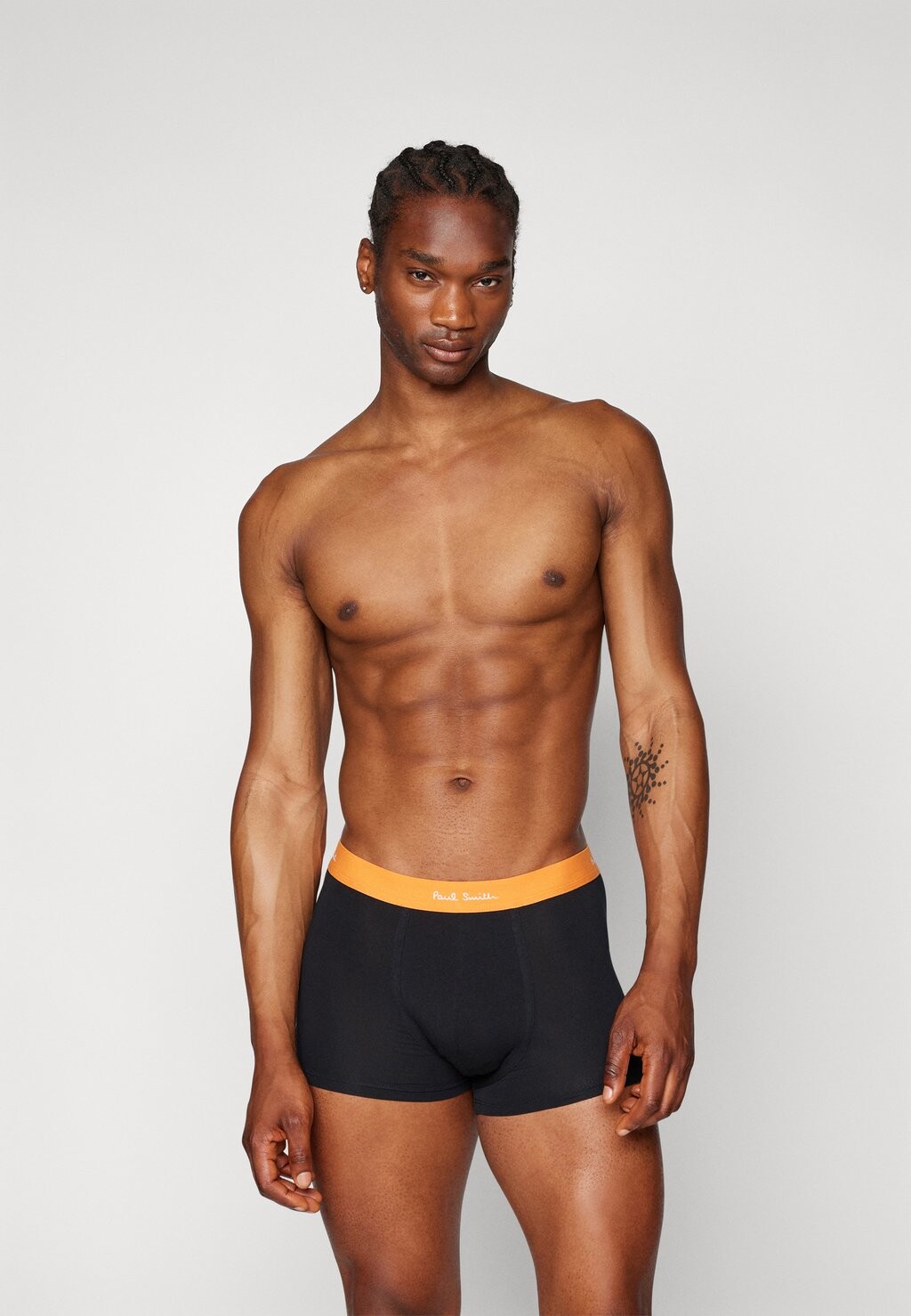 Трусы TRUNK MIX BAND 7 PACK Paul Smith, черный
Трусы TRUNK MIX BAND 7 PACK Paul Smith, черный