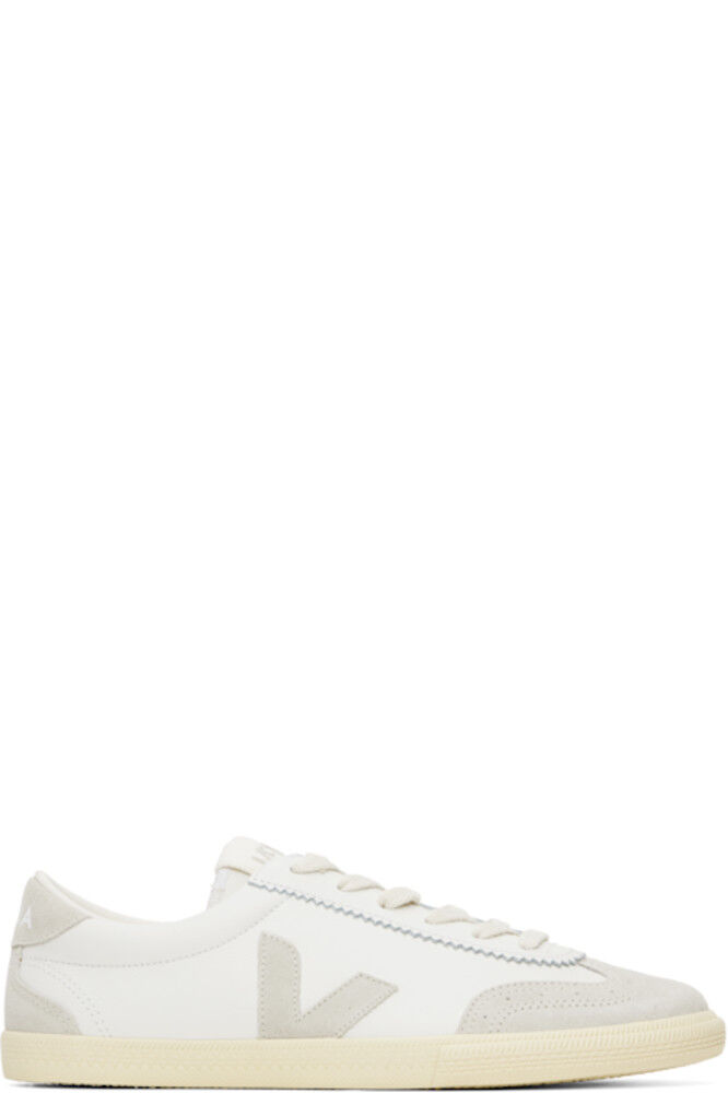 Белые и серые кожаные кроссовки Volley VEJA
Белые и серые кожаные кроссовки Volley VEJA