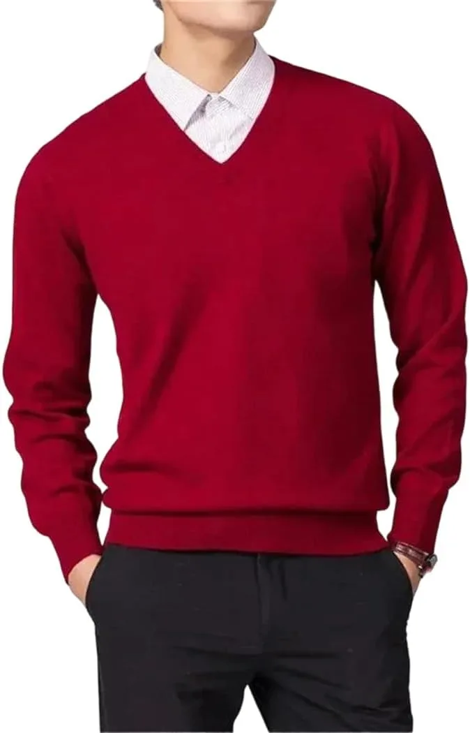 Мужской свитер из шерсти с V-образным вырезом
Мужской свитер из шерсти с V-образным вырезом