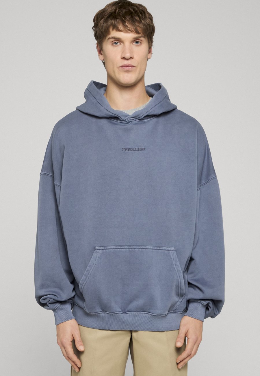 Худи Pegador LOGO BOXY, Vintage Shadow Blue/Stone Blue Denim
Худи Pegador LOGO BOXY, Vintage Shadow Blue/Stone Blue Denim