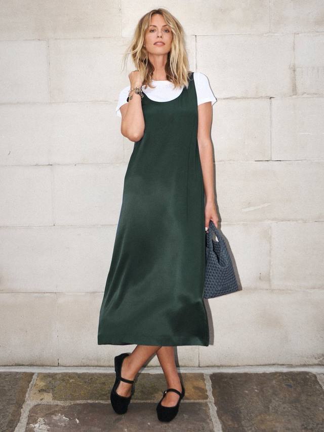 Платье-комбинация жизель NRBY, хаки
Платье-комбинация жизель NRBY, хаки