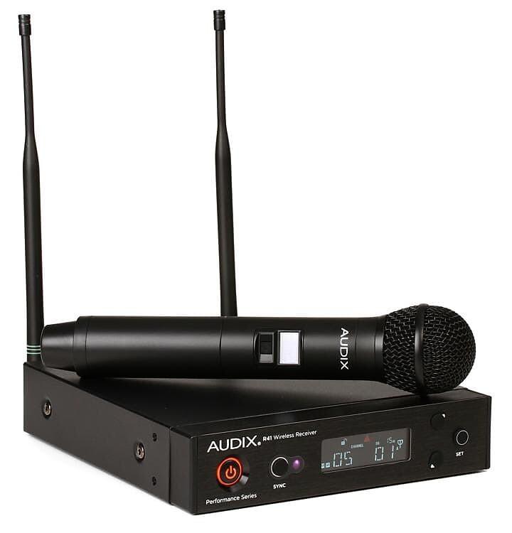 Беспроводная микрофонная система Audix AP41 OM2 Handheld Wireless System - Band A (518-554 MHz)
Беспроводная микрофонная система Audix AP41 OM2 Handheld Wireless System - Band A (518-554 MHz)