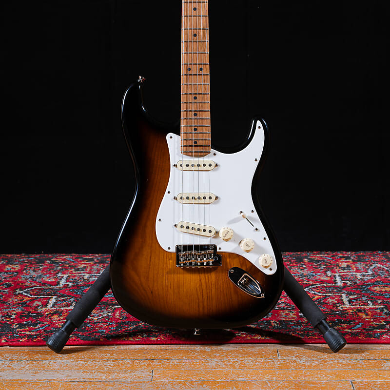 Электрогитара Fender American Professional II Stratocaster 2023 - Anniversary 2-Color Sunburst
Электрогитара Fender American Professional II Stratocaster 2023 - Anniversary 2-Color Sunburst