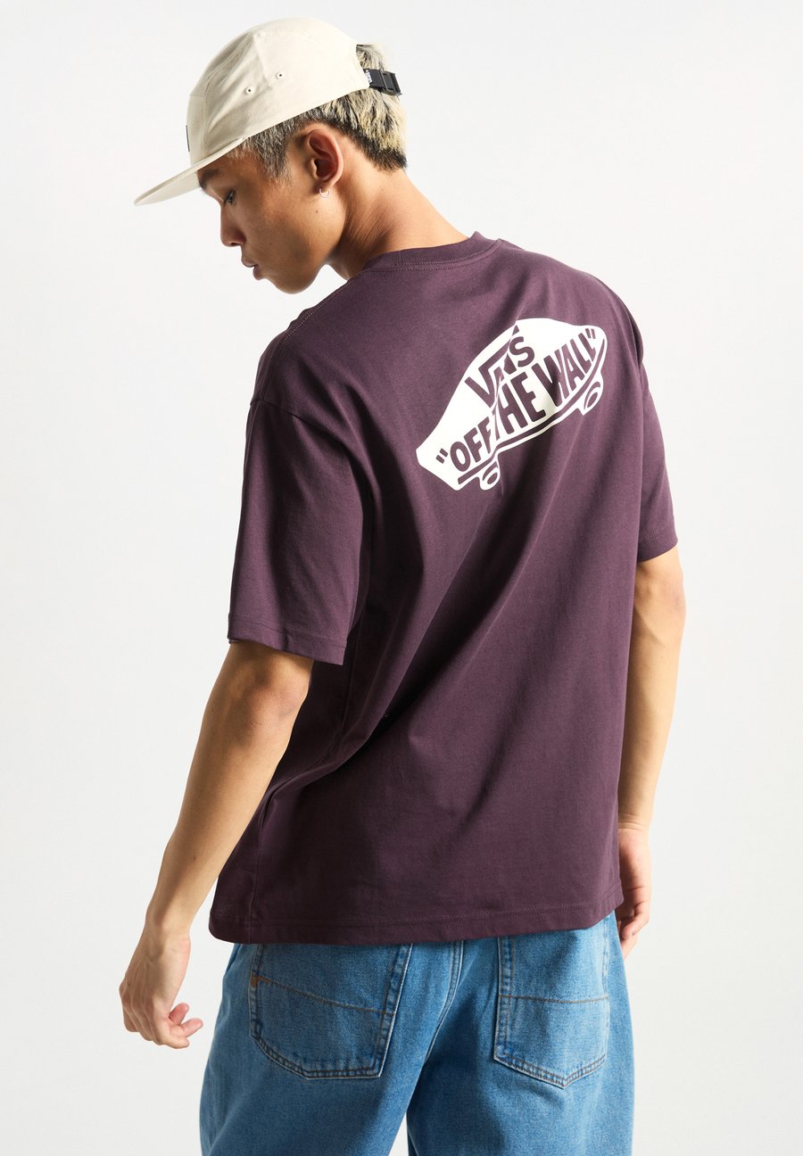 Футболка Vans STYLE 76 II LOOSE FIT, Dark Red
Футболка Vans STYLE 76 II LOOSE FIT, Dark Red